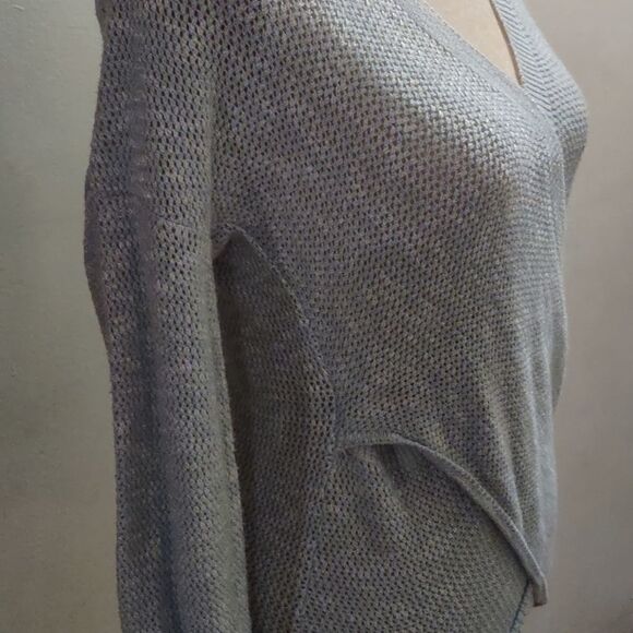 Express Women's size S sweater lightweight‎ pullover pastel blue - Picture 4 of 9